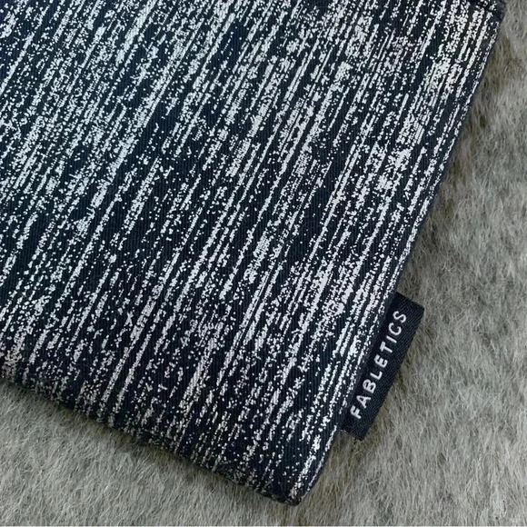 Fabletics Wristlet - Picture 5 of 13